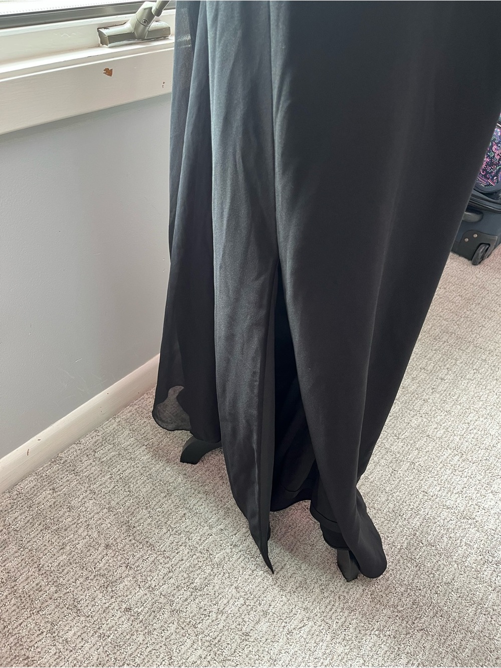 Pronovias Barcelona Black Cross-Neck Maxi Gown with Back Detail - Picture 6 of 15